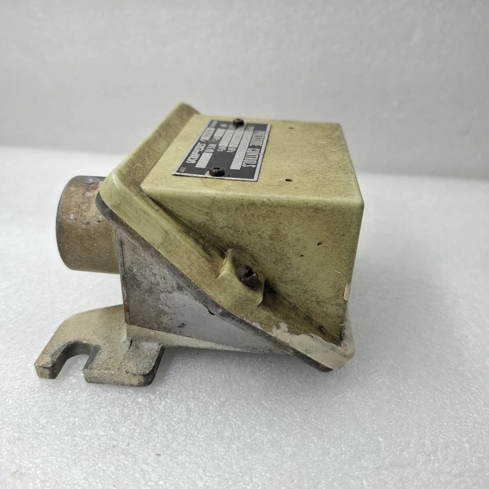 SAGINOMIYA PRESSURE CONTROLS SNS C106PQ